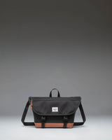 Cove Messenger Small